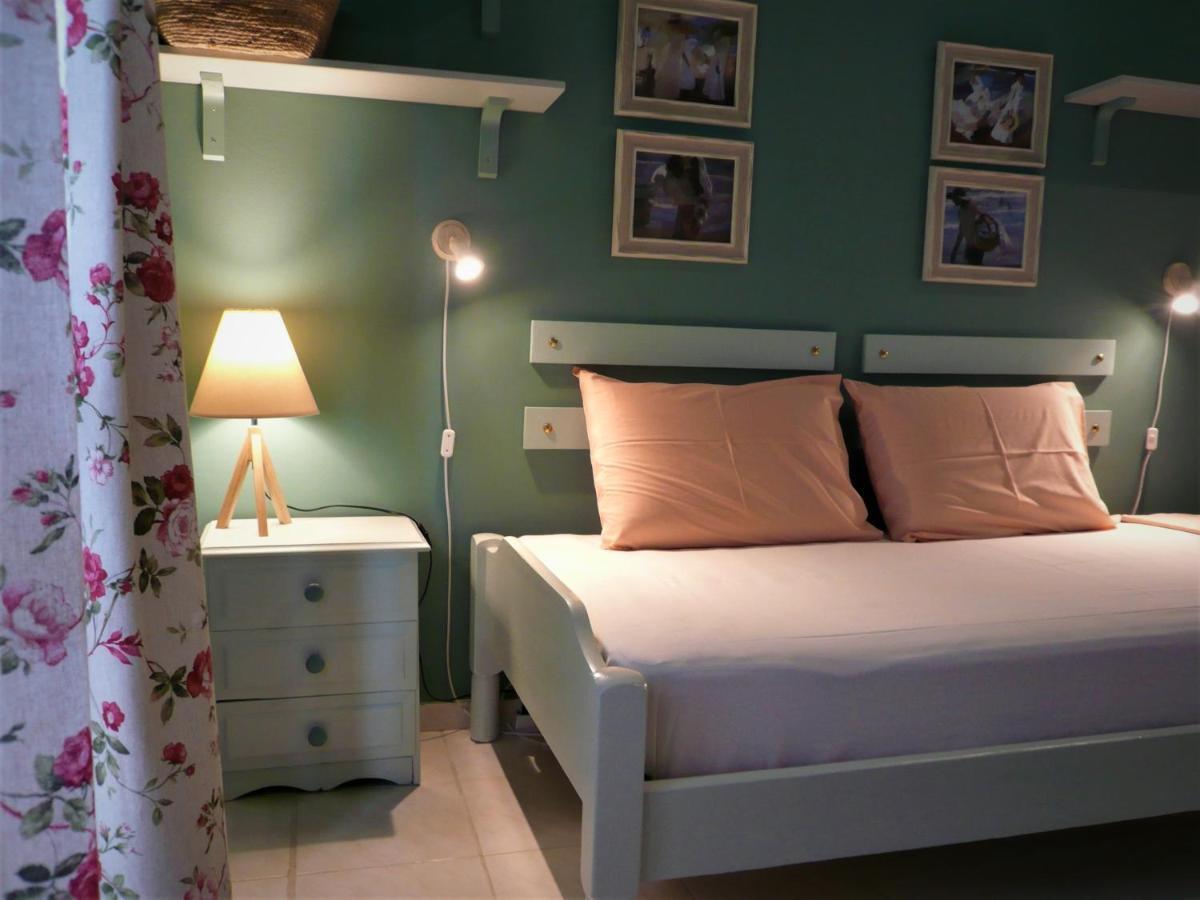 Iliolithos Rooms Kardamýli Eksteriør bilde